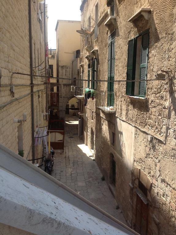 La Uascezze Bari
